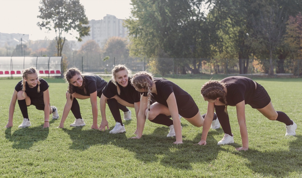 beautiful women preparing push ups large